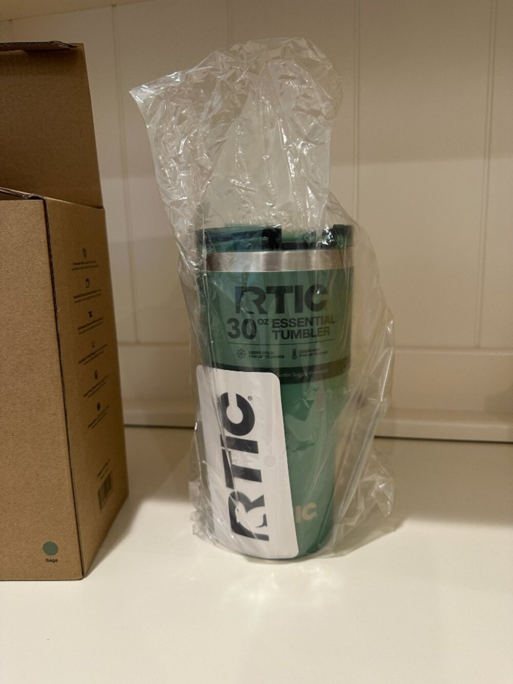 RTIC Ceramic Coated Tumbler 30 oz.